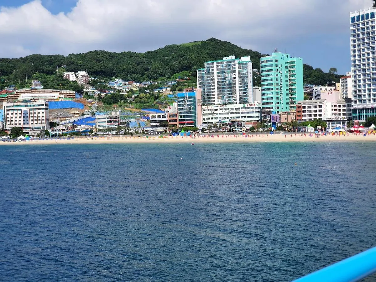 Hotel Bom Busan 0*,